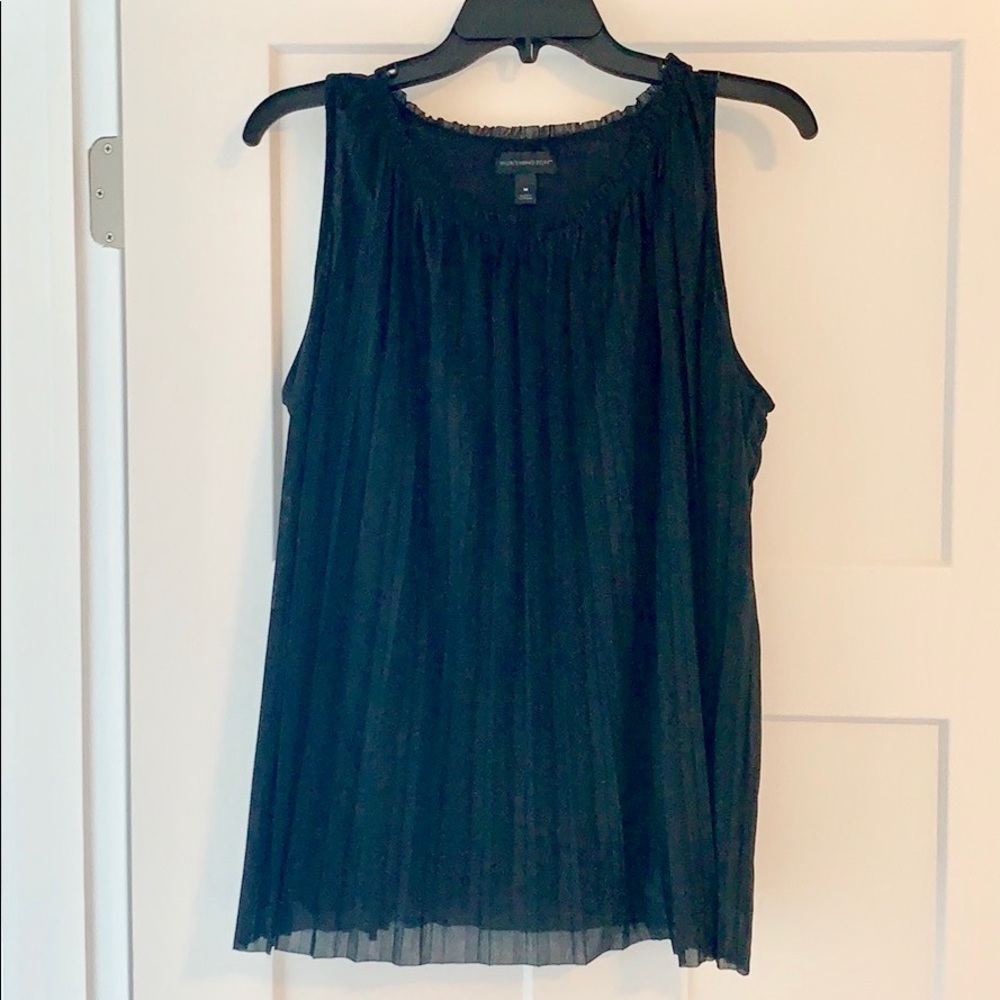 Worthington black sleeveless blouse